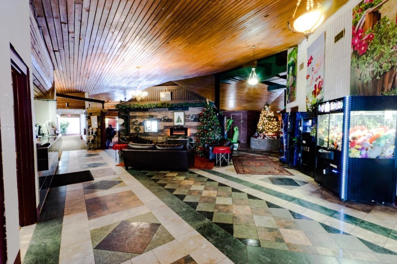 Vegreville Garden Inn Buitenkant foto